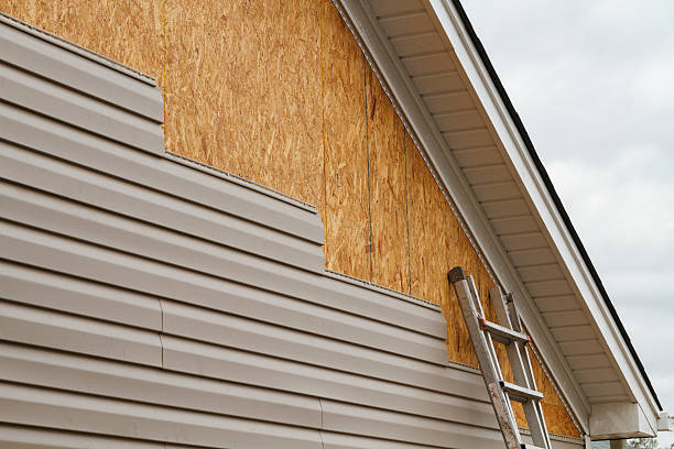 24/7 Emergency Siding Repair experts in Phoenixville, PA